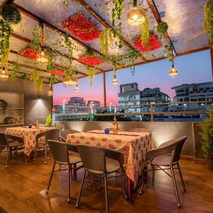Gulmohar Mansion - A Boutique Stay